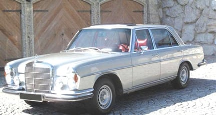 Mercedes-Benz S-Class 300 SEL 6.9 1971