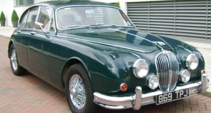 Jaguar MK 2 by Vicarage 1961