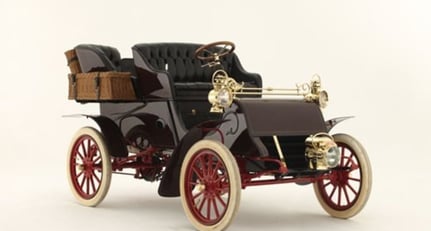 Cadillac Model A Runabout Rear Entrance Tonneau 1903