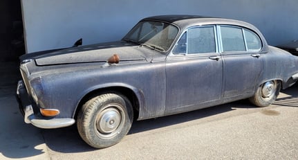 JAGUAR 420 MIT E-TYPE MOTOR