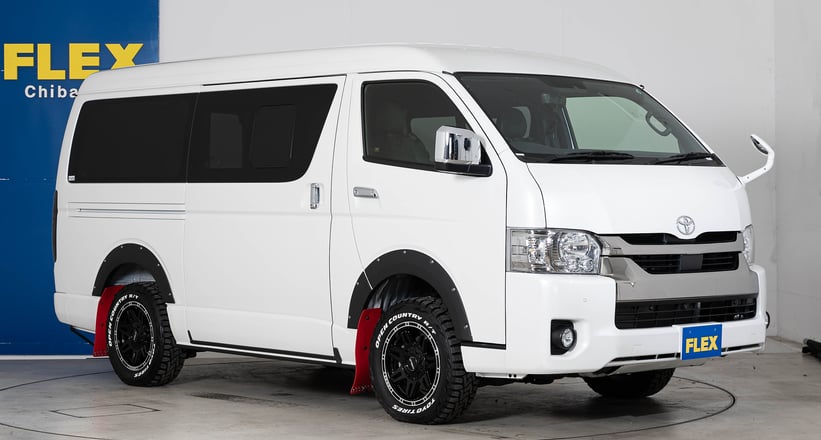 2020 toyota hiace best sale commuter