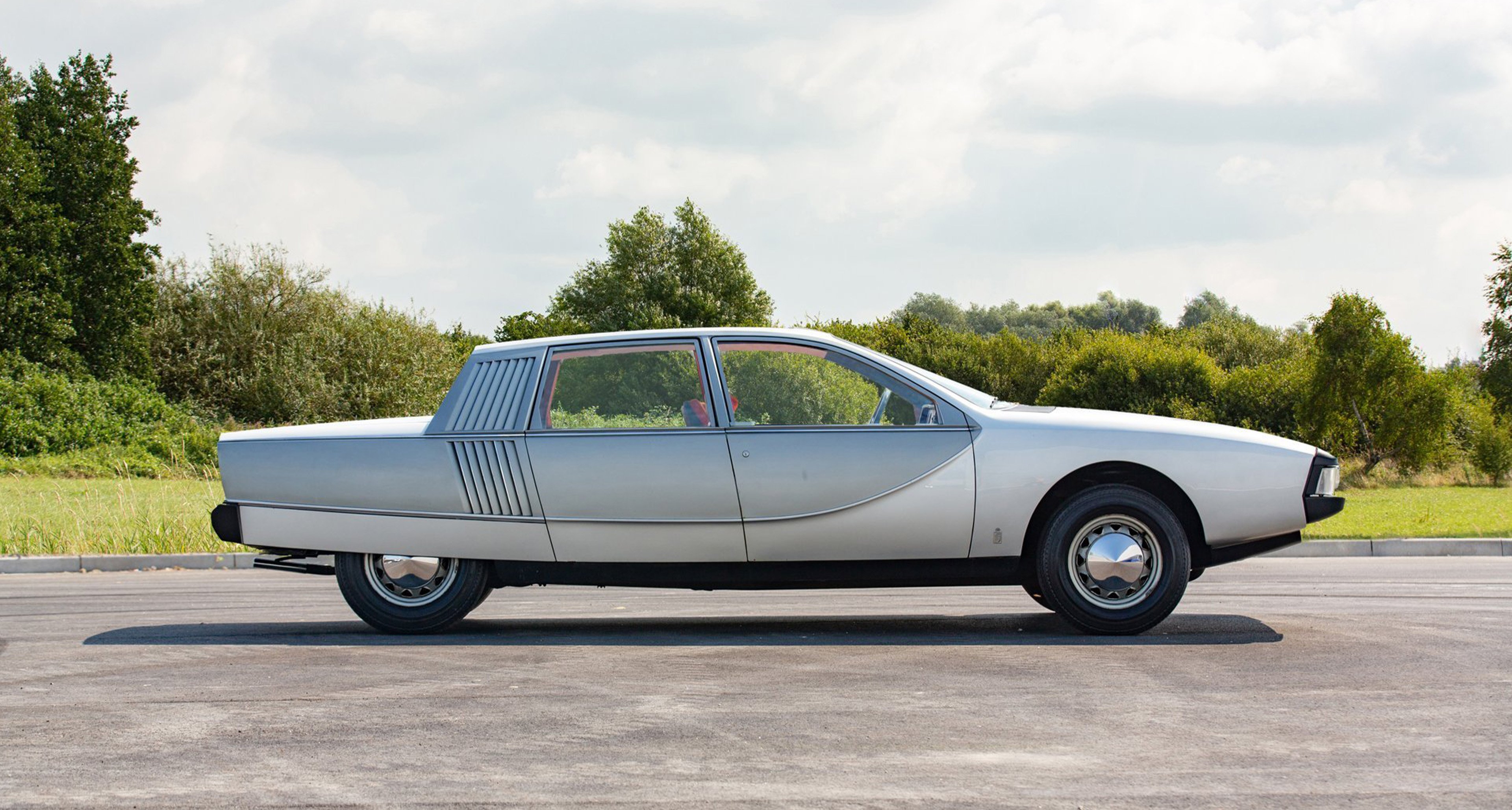 5 collector cars to put into your garage this week