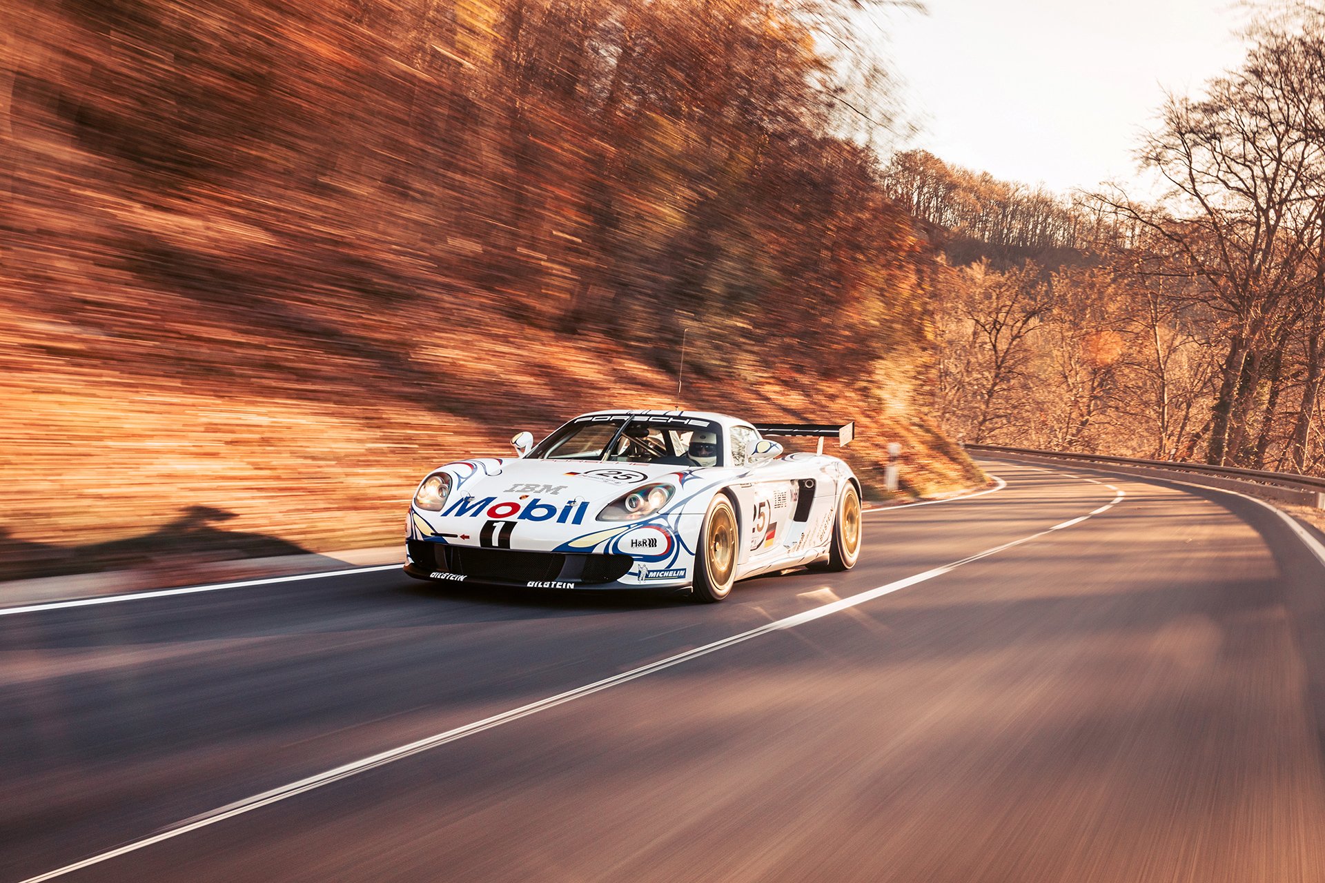 Storm the track with the only ever built Porsche Carrera GT-R | Classic  Driver Magazine