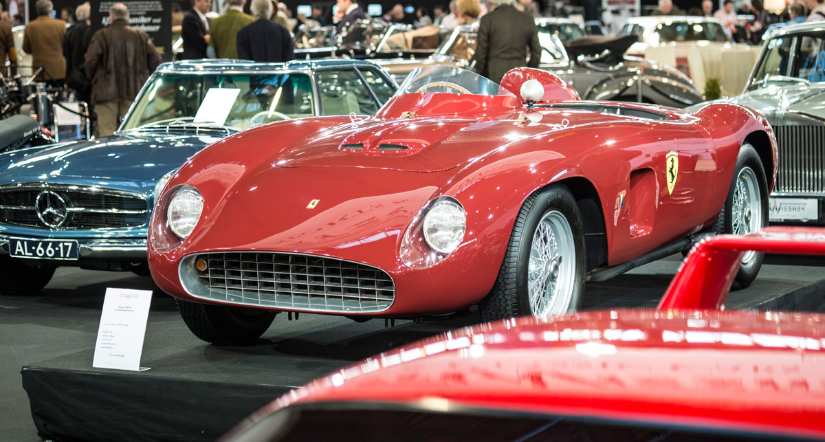 Classic Ricicles Zeitlos klassisch: Die Retro Classics 2014 | Classic Driver Magazine