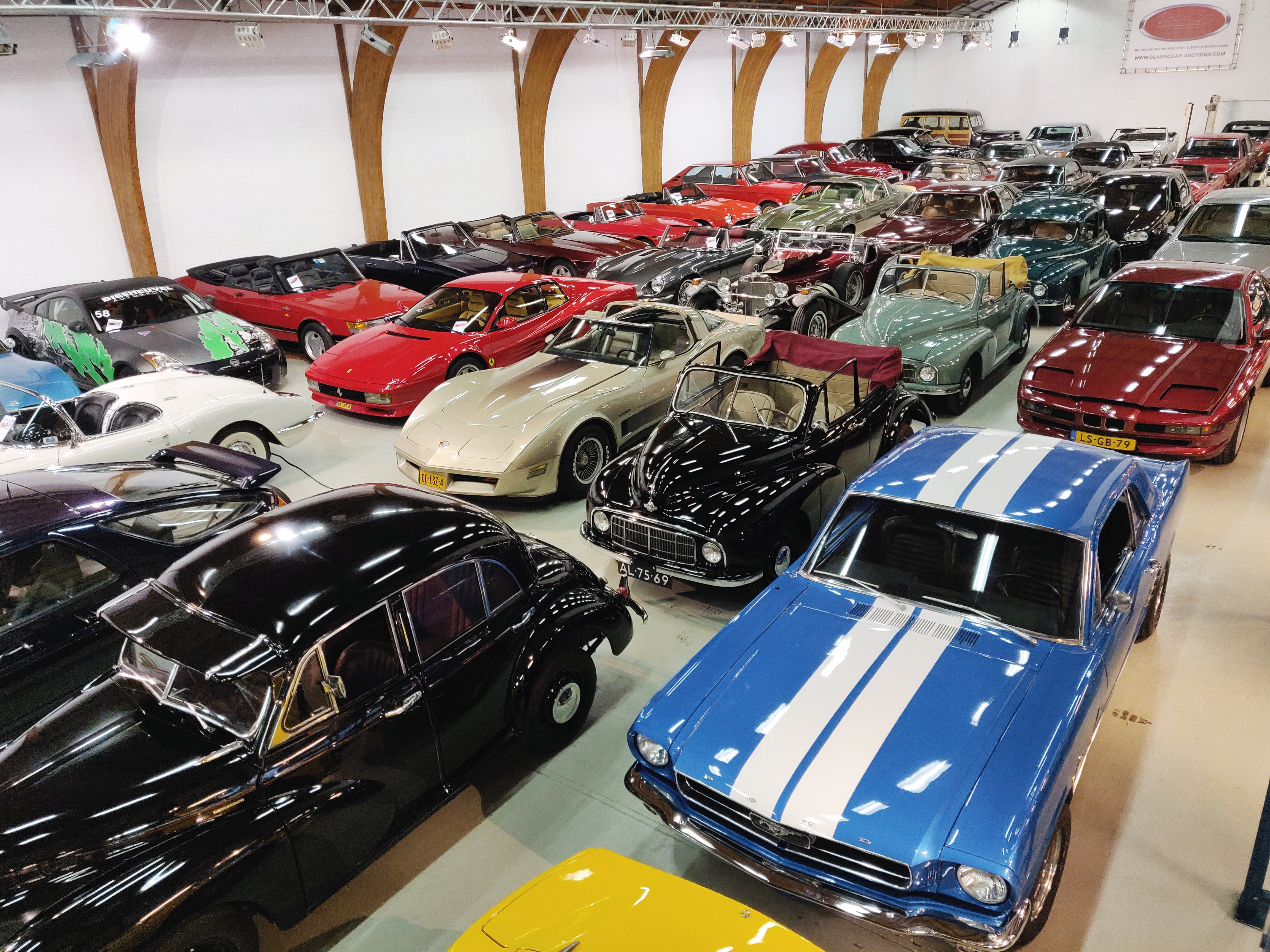 Classic & Sports Cars (Netherlands) in Uithoorn
