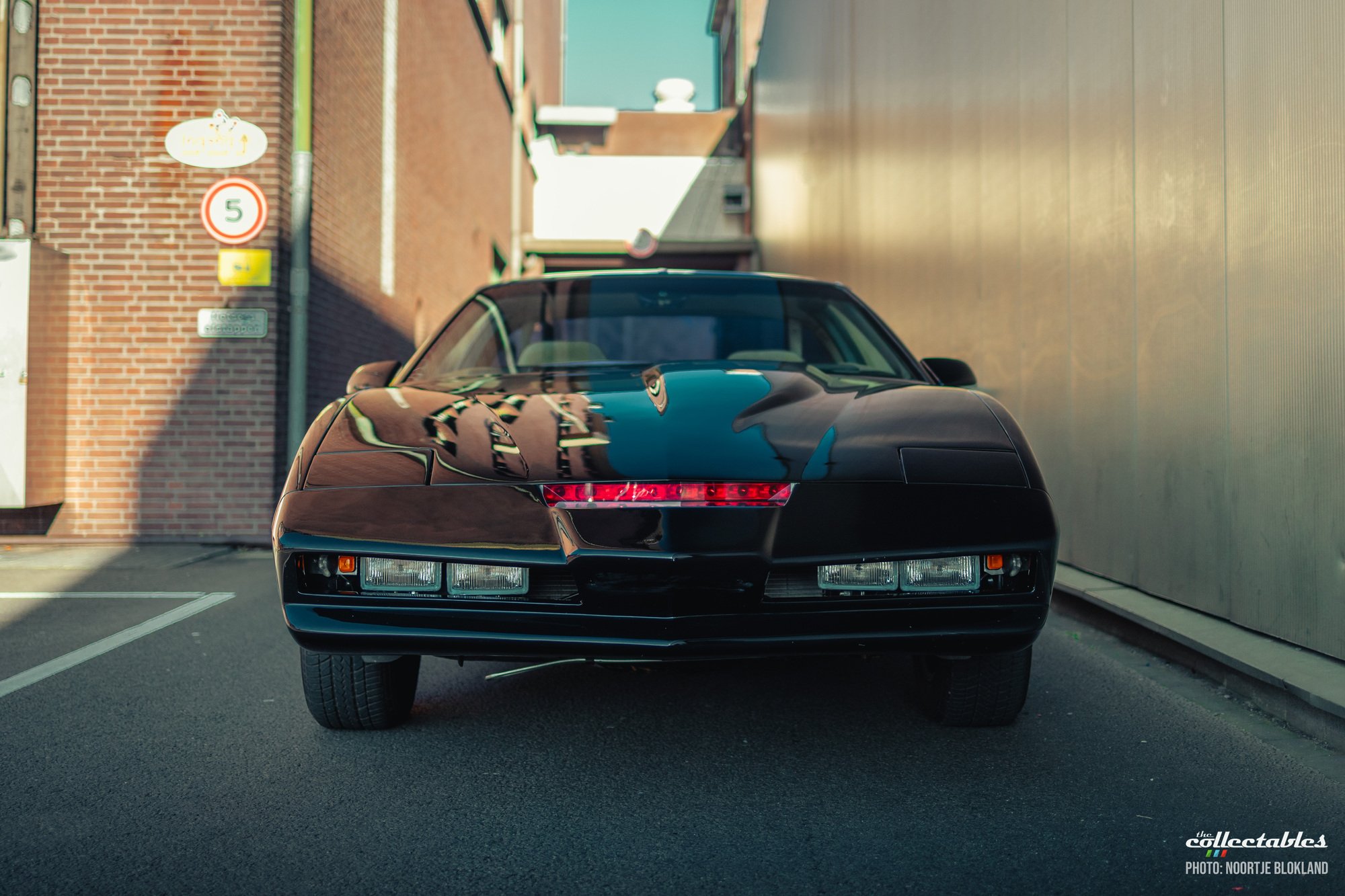 Kitt replica - Season 3 & 4 - Firebird Trans Am '85 Kitt replica - Season 3 & 4 - Firebird Trans Am '85
