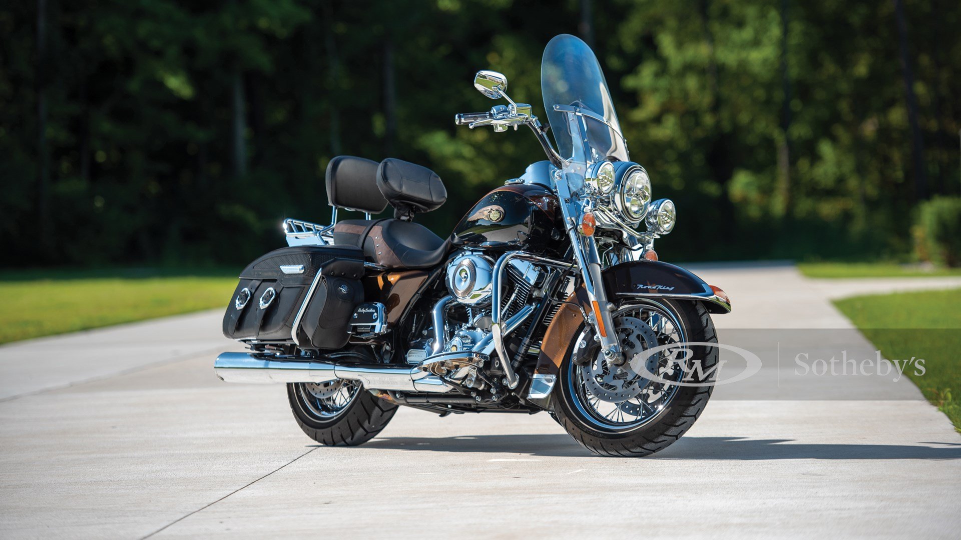 2013 Harley Davidson Flhr Road King Road King 110th Anniversary Classic Driver Market