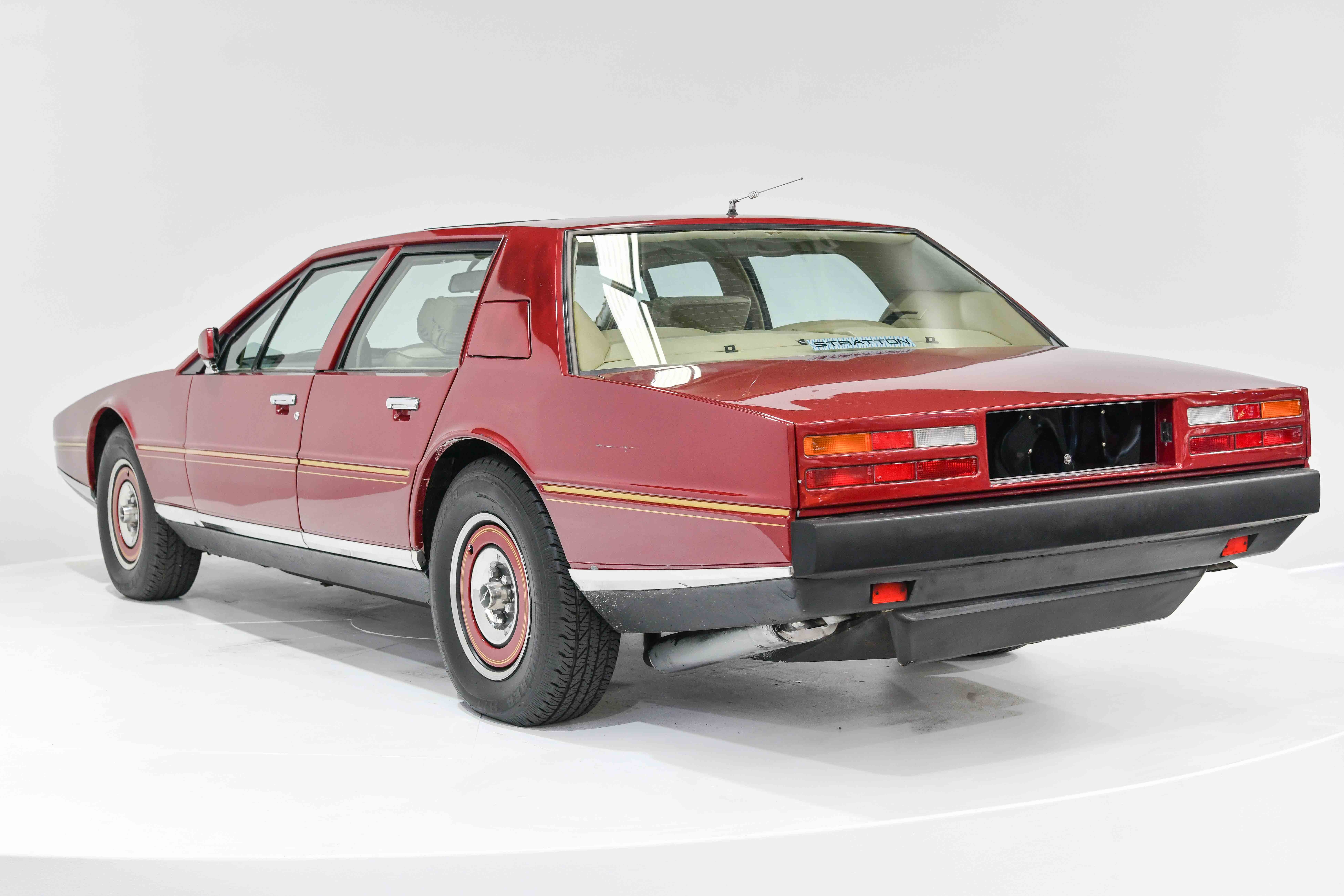1980 aston martin lagonda - oldtimer zu verkaufen