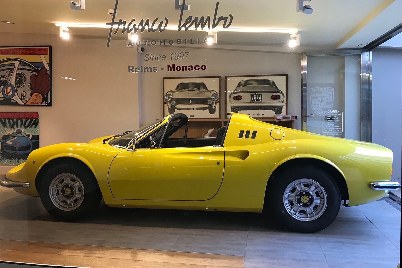 Automobilia Reims  : It Was Founded In 1985 To House The Collection Of Philippe Charbonneaux.