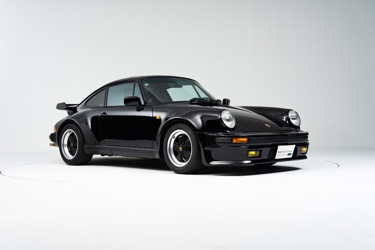 19 Porsche 911 964 Turbo S Classic Driver Market