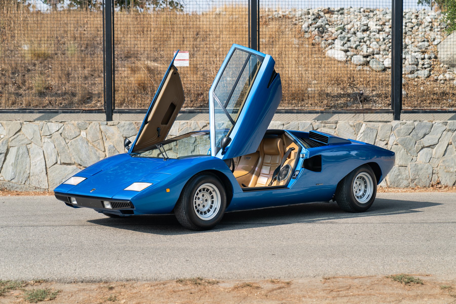 1975 Lamborghini Countach - LP400 'Periscopica' | Classic Driver Market