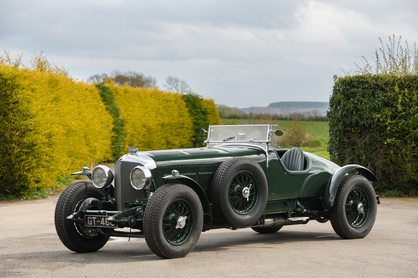 Bentley litre 8 на хелуин