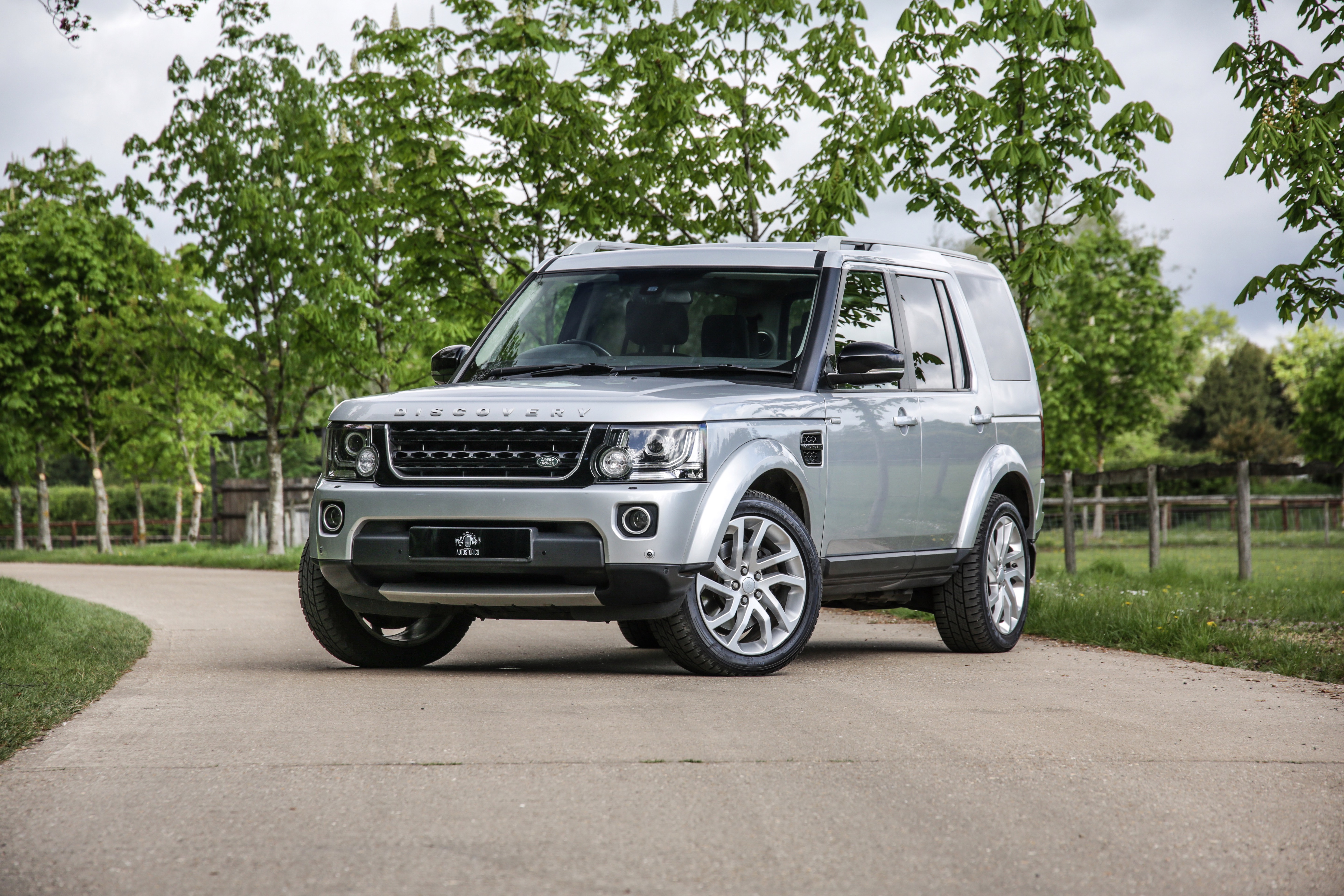 Рендж дискавери 4. Land Rover Discovery 4. Рендж Ровер Дискавери 3. Ленд Ровер Дискавери 2016. Рендж Ровер Discovery 4.