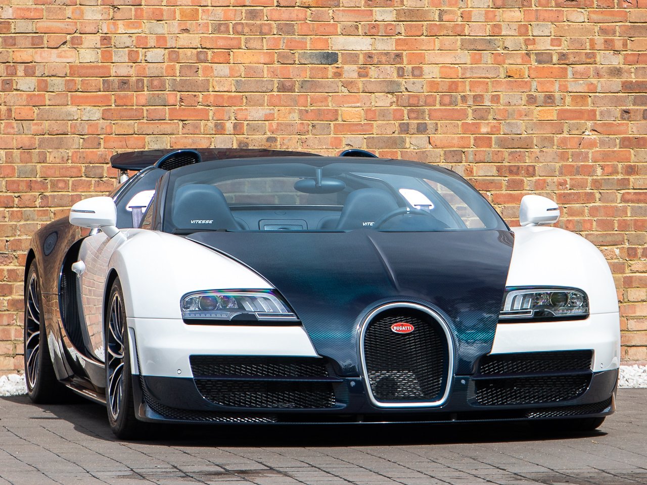 Top Bugatti Veyron Grand Sport Images