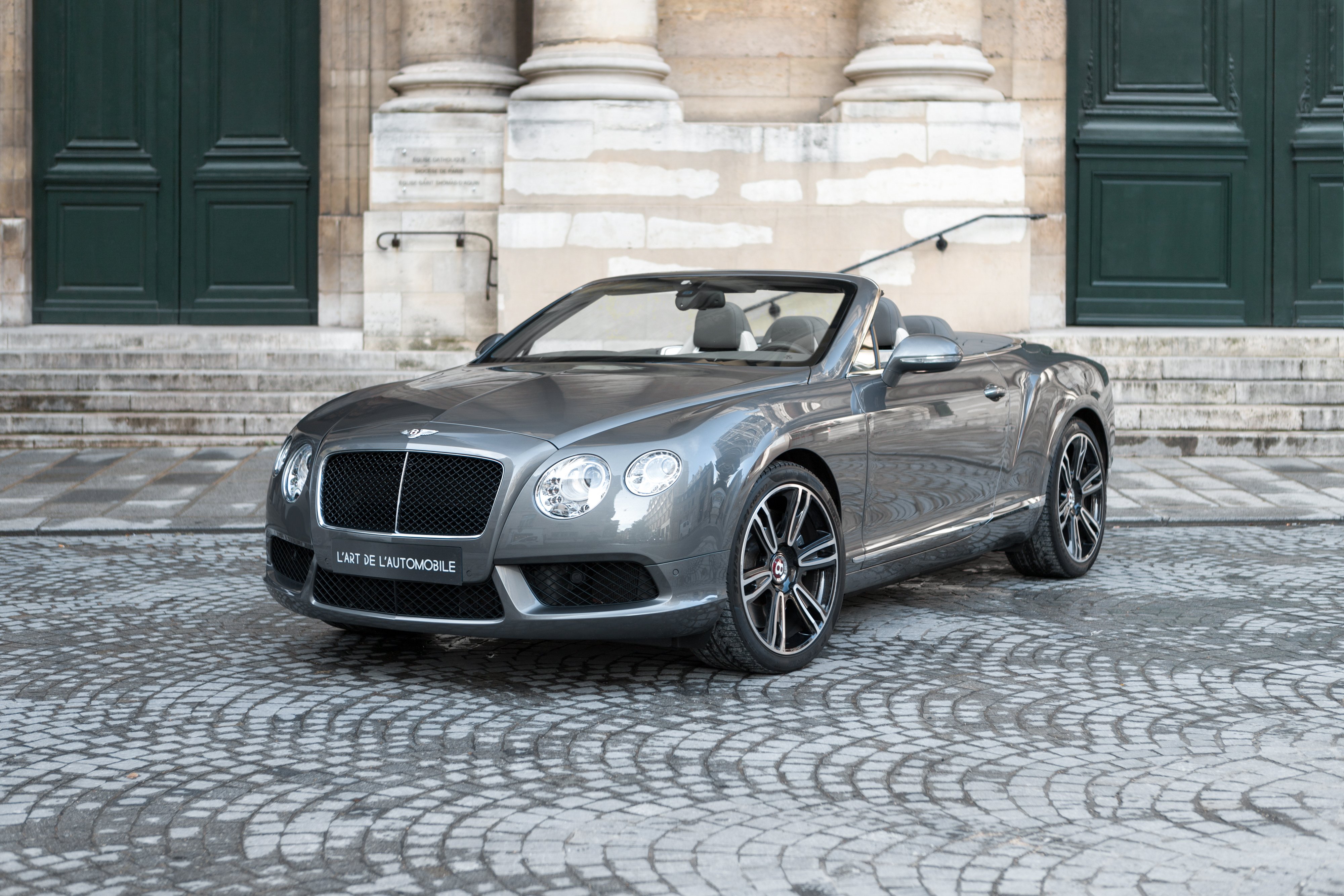 Bentley Continental GTC v8