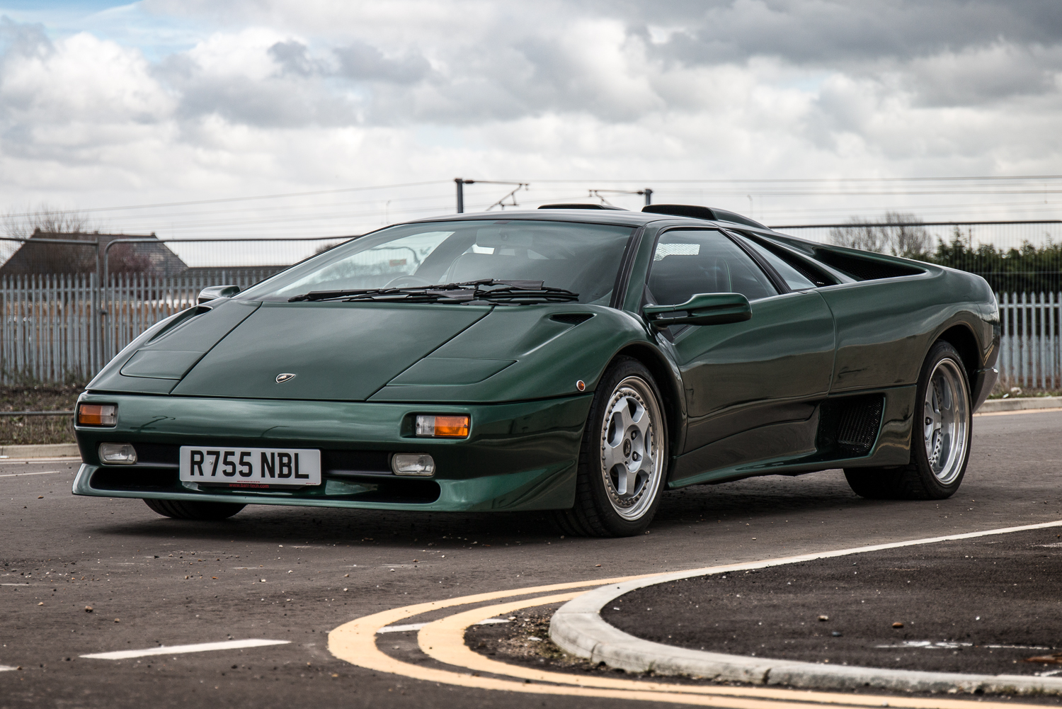 1997 Lamborghini Diablo SV | Classic Driver Market