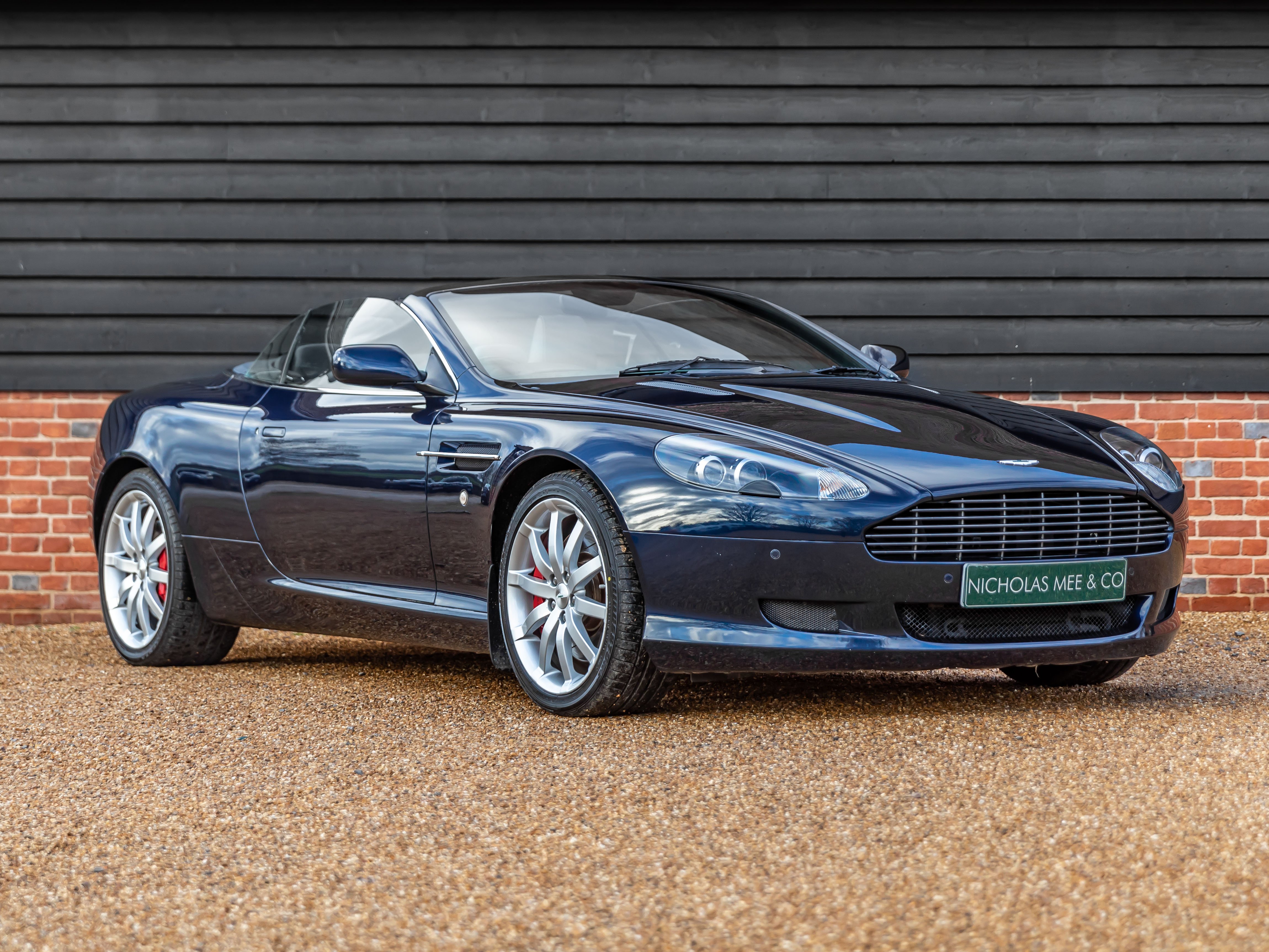 aston martin volante