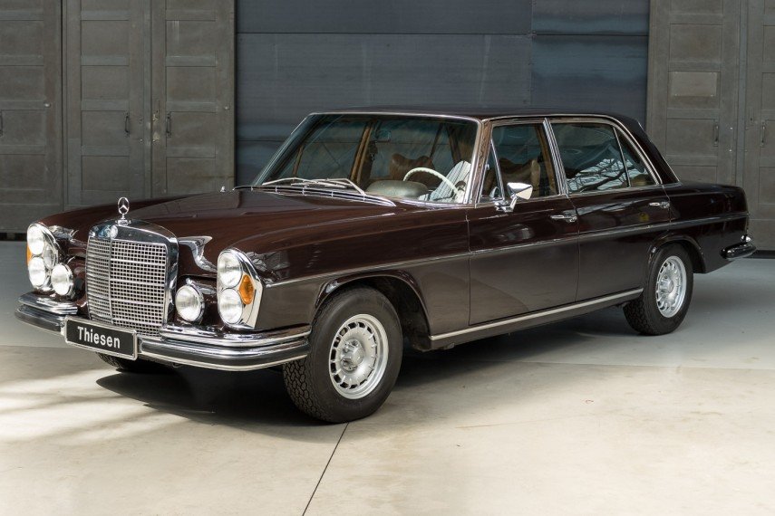 Mercedes Benz w109
