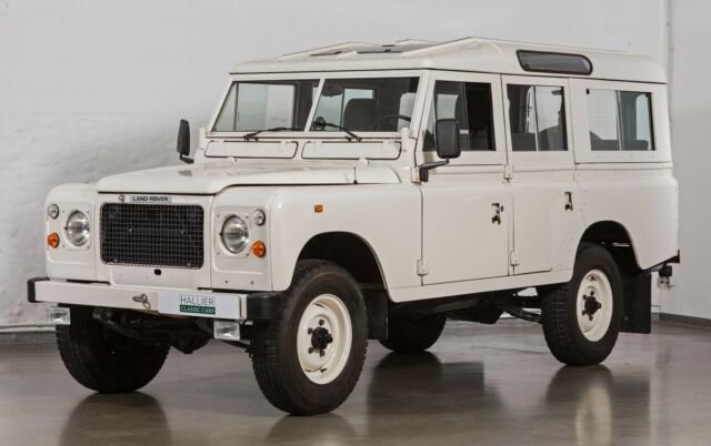 1981 Land Rover Defender - V8 109 Serie III, Station Wagon County ...