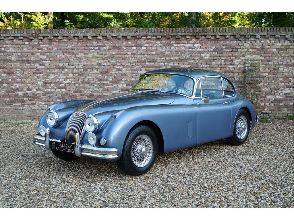 https://www.classicdriver.com/sites/default/files/cars_images/feed_296524/594726839_1.jpg