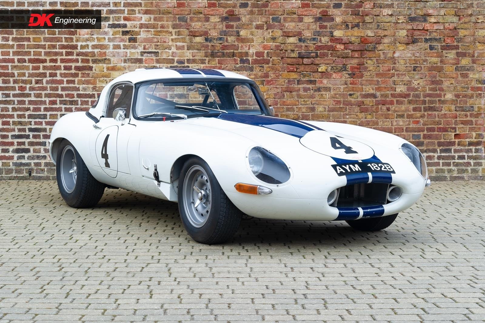  Jaguar E Type Semi-Lightweight