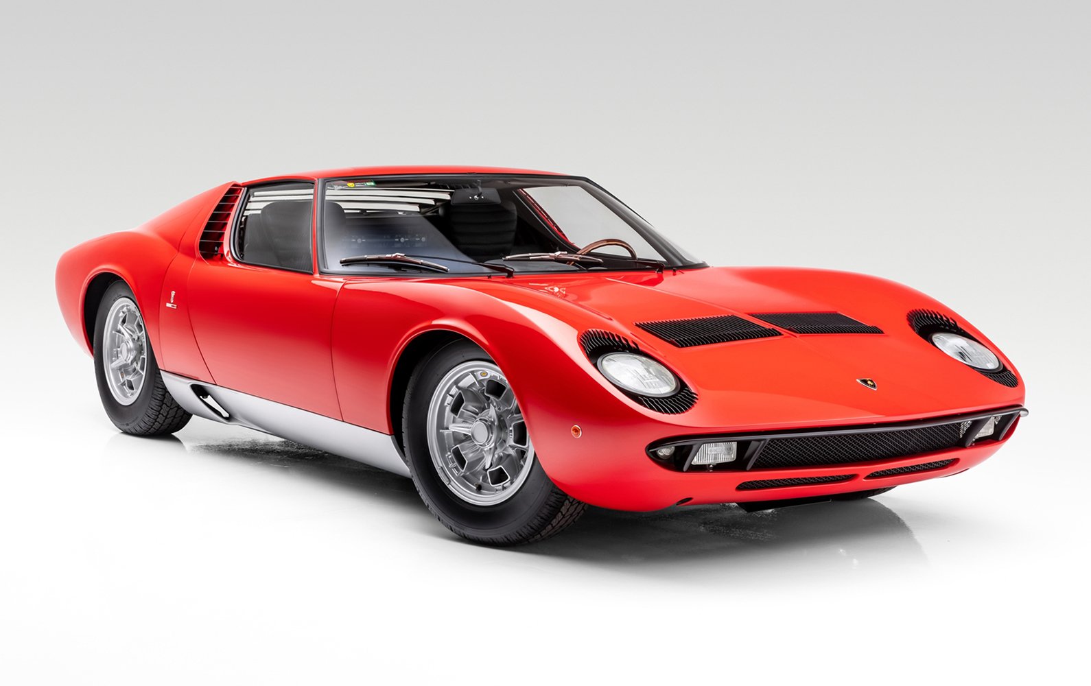 1968 Lamborghini Miura | Classic Driver Market