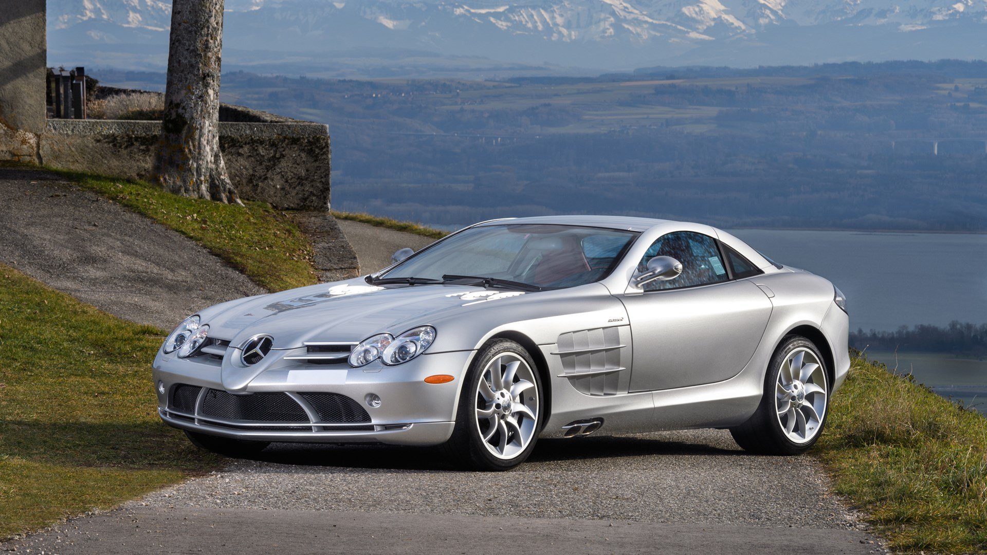Mercedes Benz SLR MCLAREN 2020