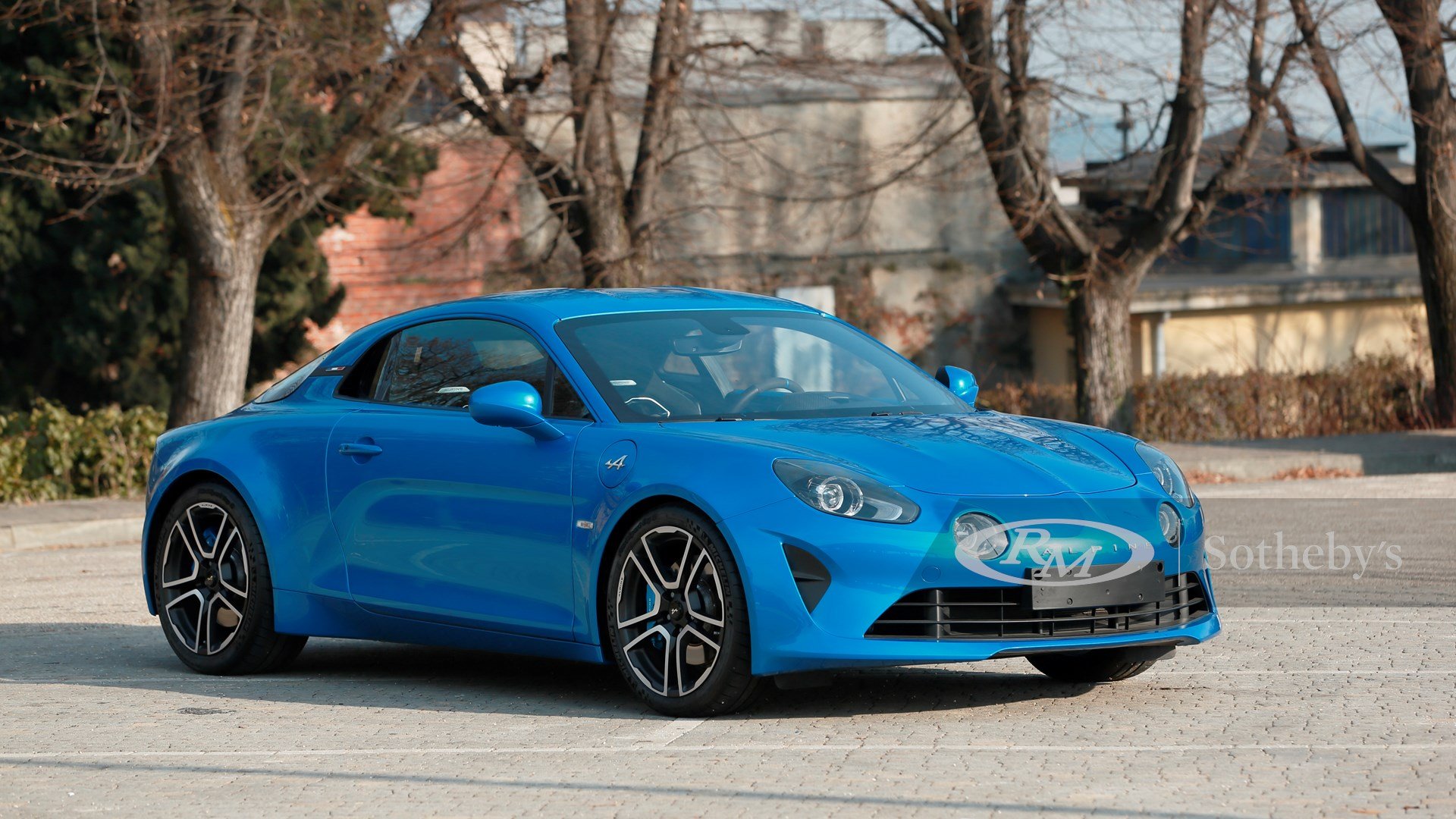 New Renault Alpine A110 Production Car Ready for Geneva
