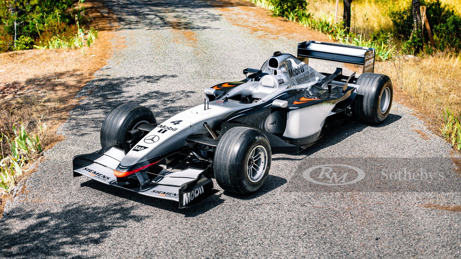 2002 McLaren F1 - MP4 17D | Classic Driver Market