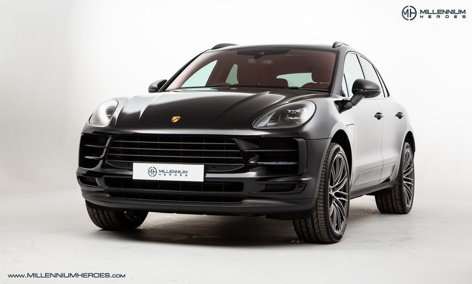 2018 Porsche Macan , 2019 MACAN // BIG SPEC // PORSCHE