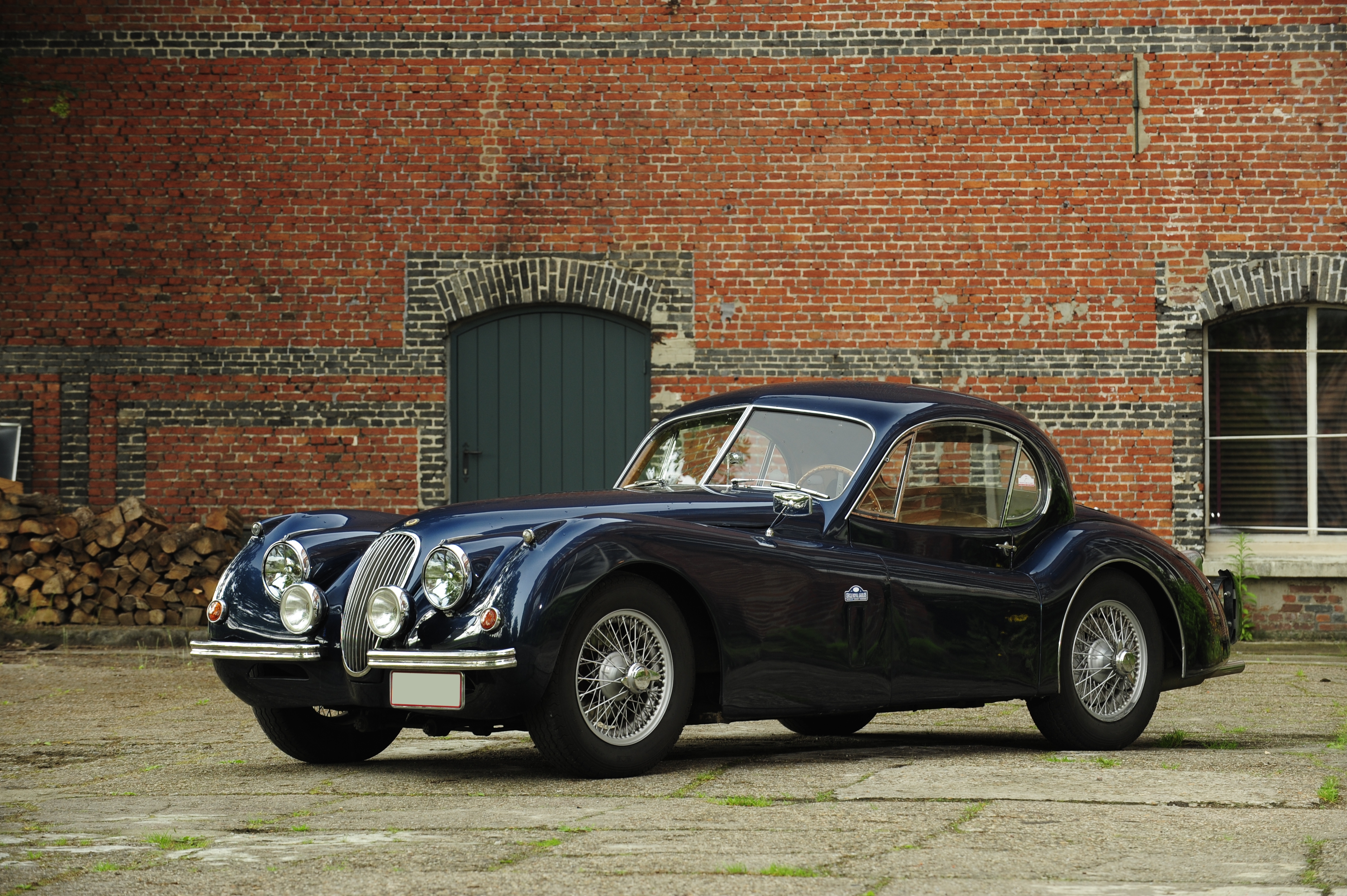 jaguar_xk120_coupe_1952_1.jpg jaguar_xk120_coupe_1952_1.jpg