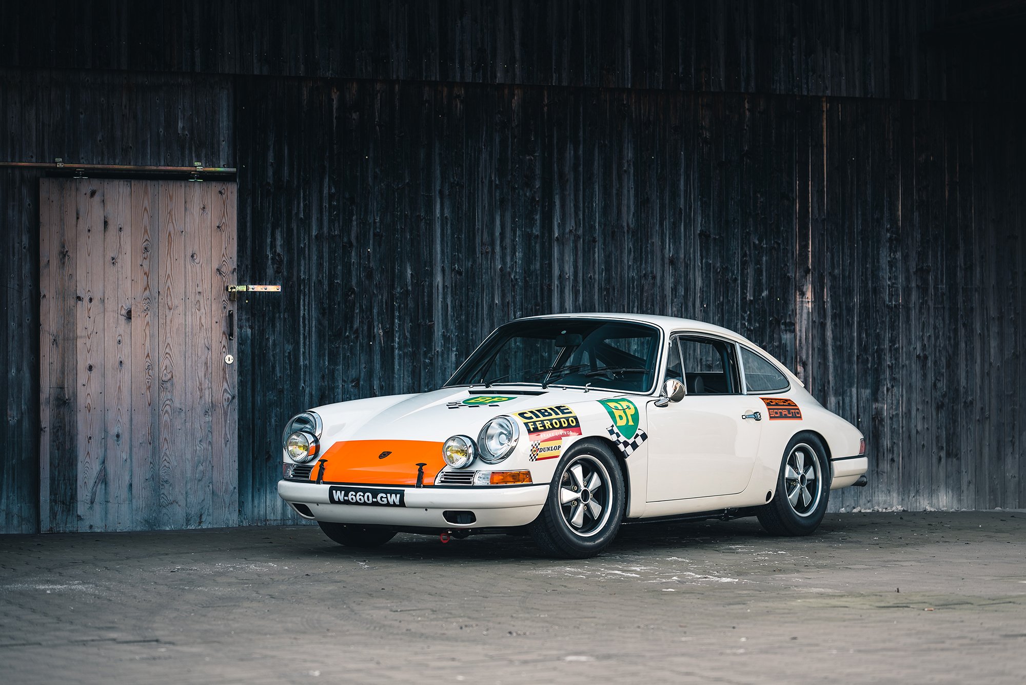 1968 Porsche 911 - T/R | Classic Driver Market 1968 Porsche 911 - T/R | Classic Driver Market