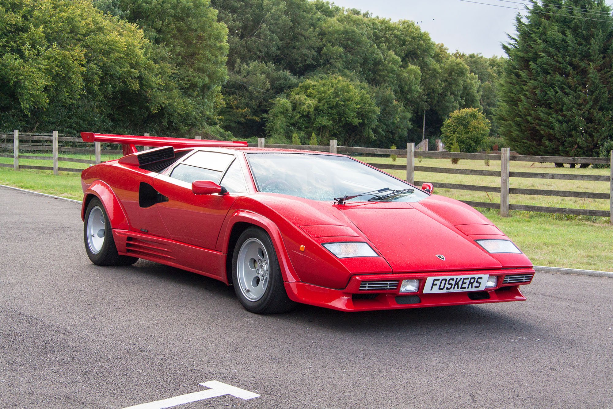 lamborghini countach