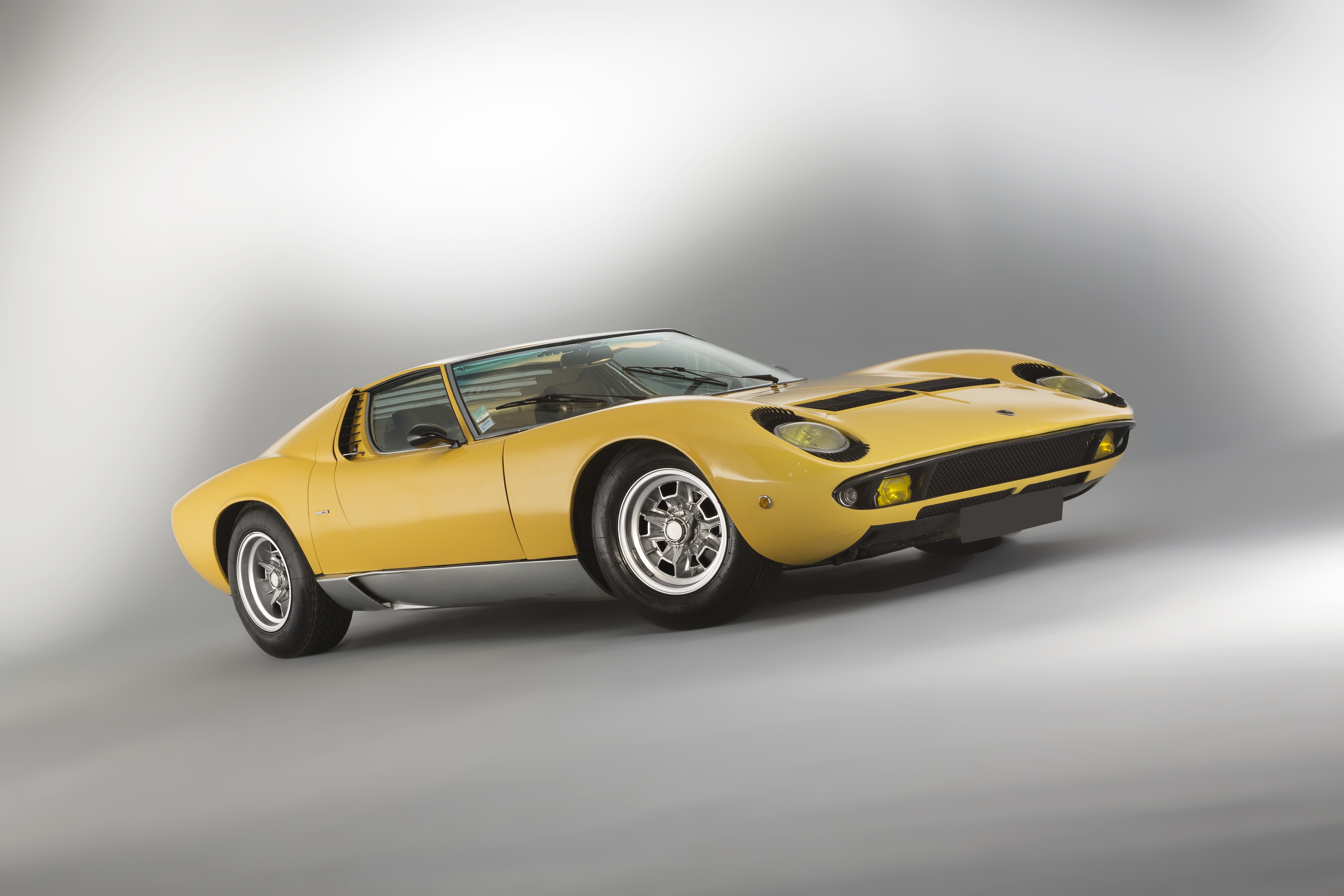 Lamborghini Miura фары бесплатно