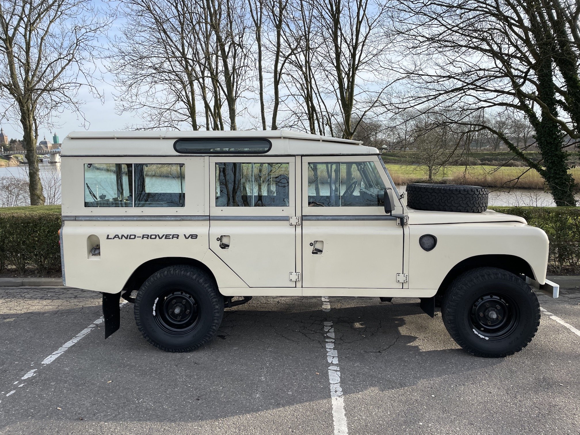 1980 Land Rover Series 1 - 3 - 109 V8 stage 1 3 Classic Driver Market