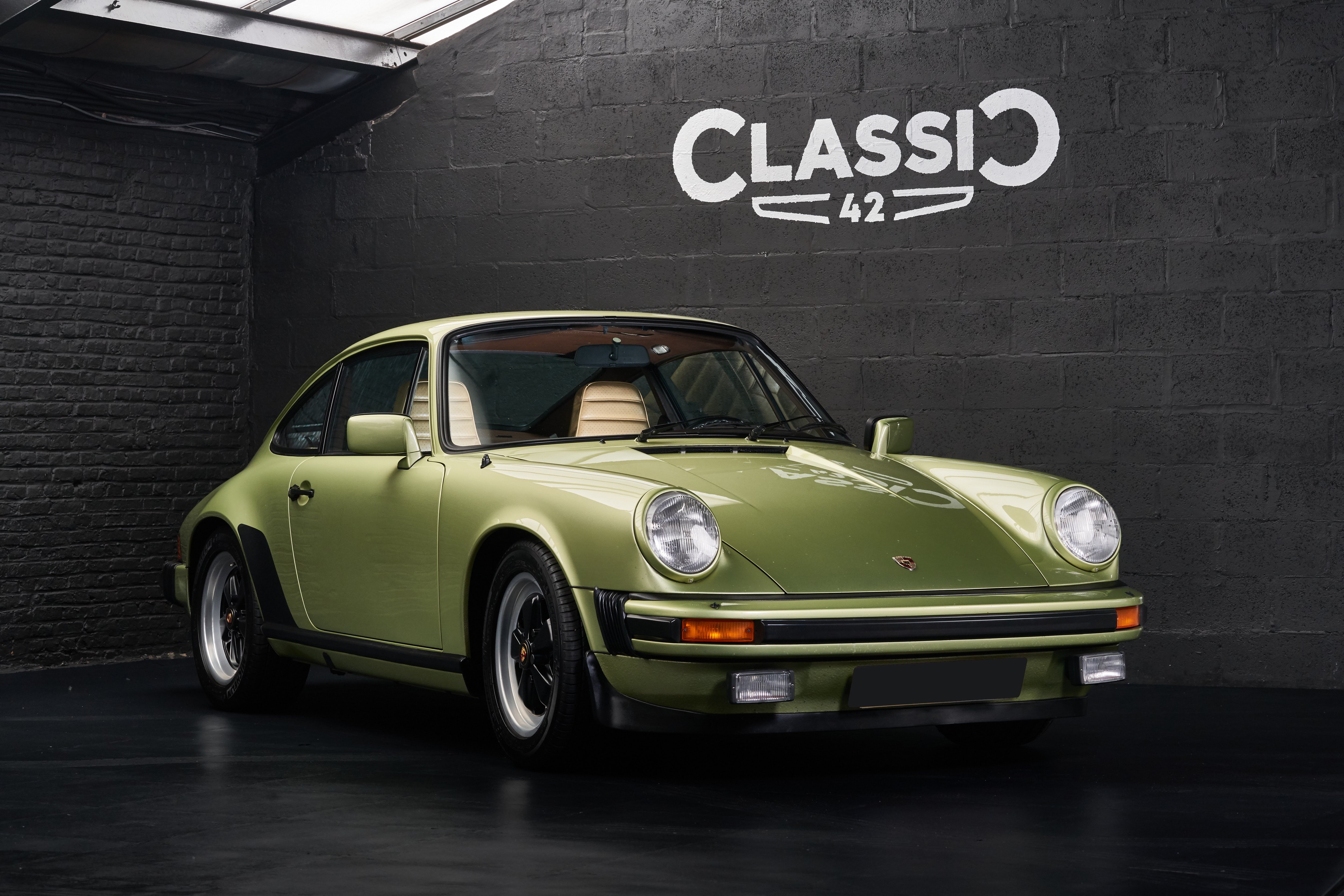 www.classicdriver.com