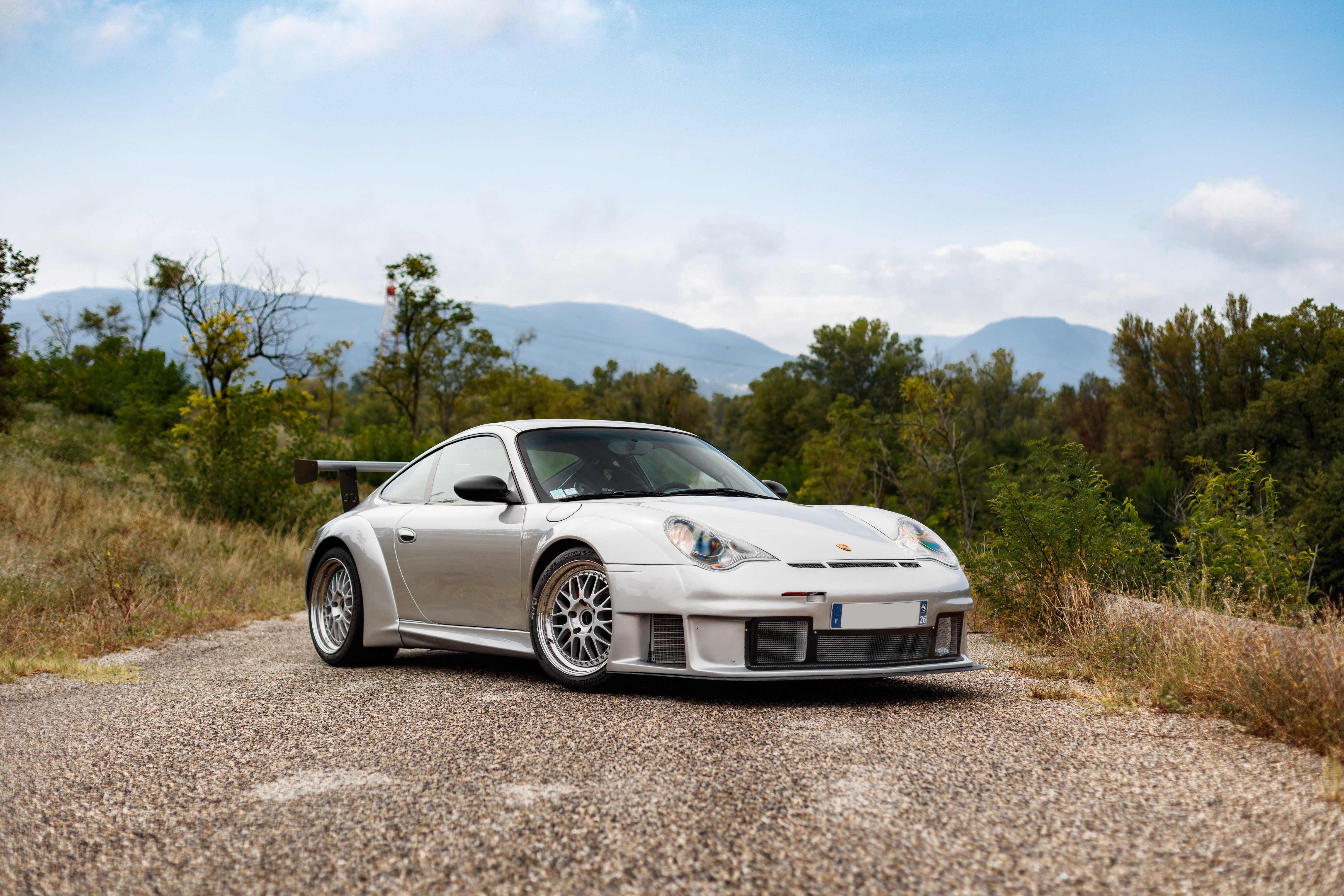Porsche 911 GT3 RSR (997) mit 20 km zu versteigern