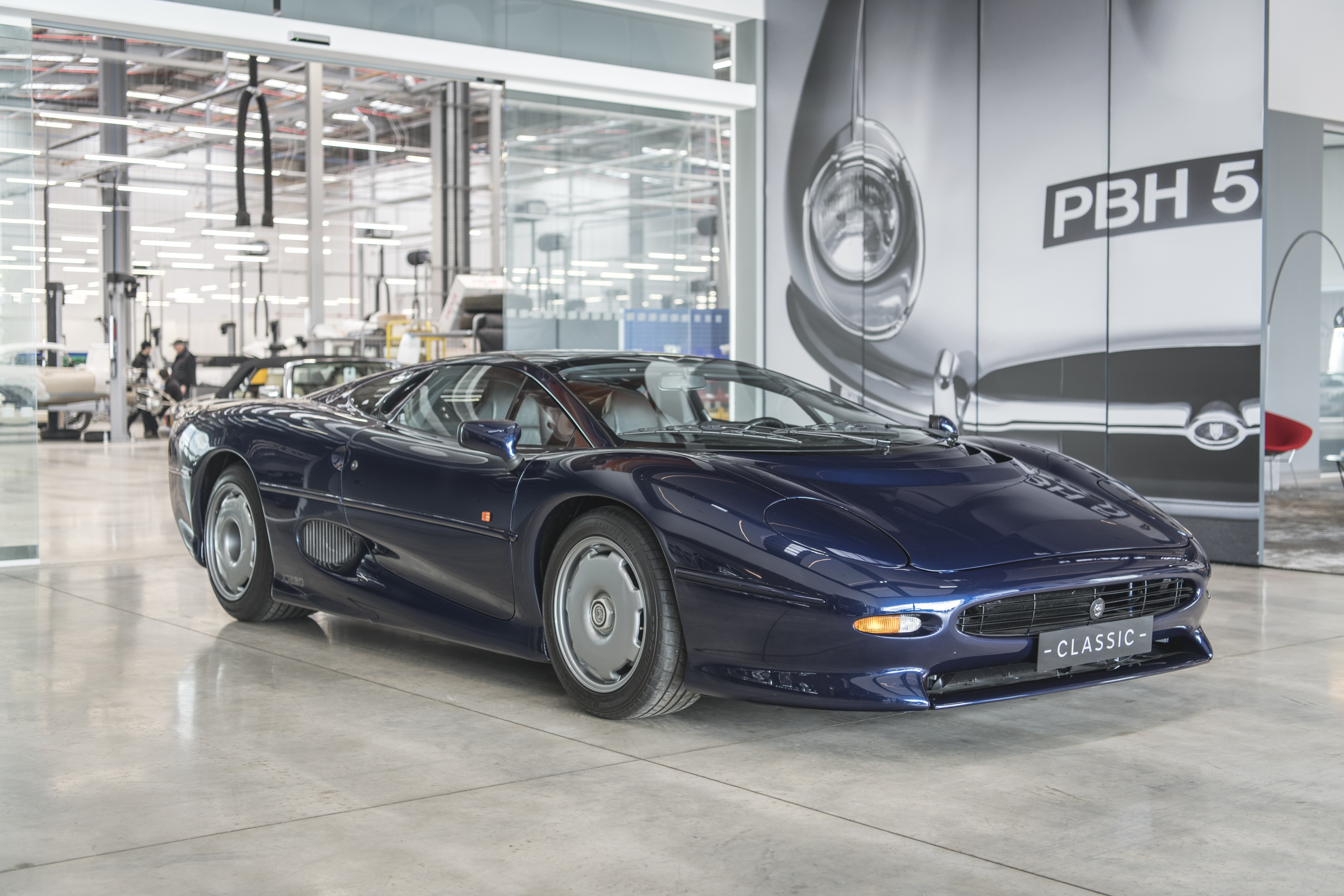 Xj220 Wheels