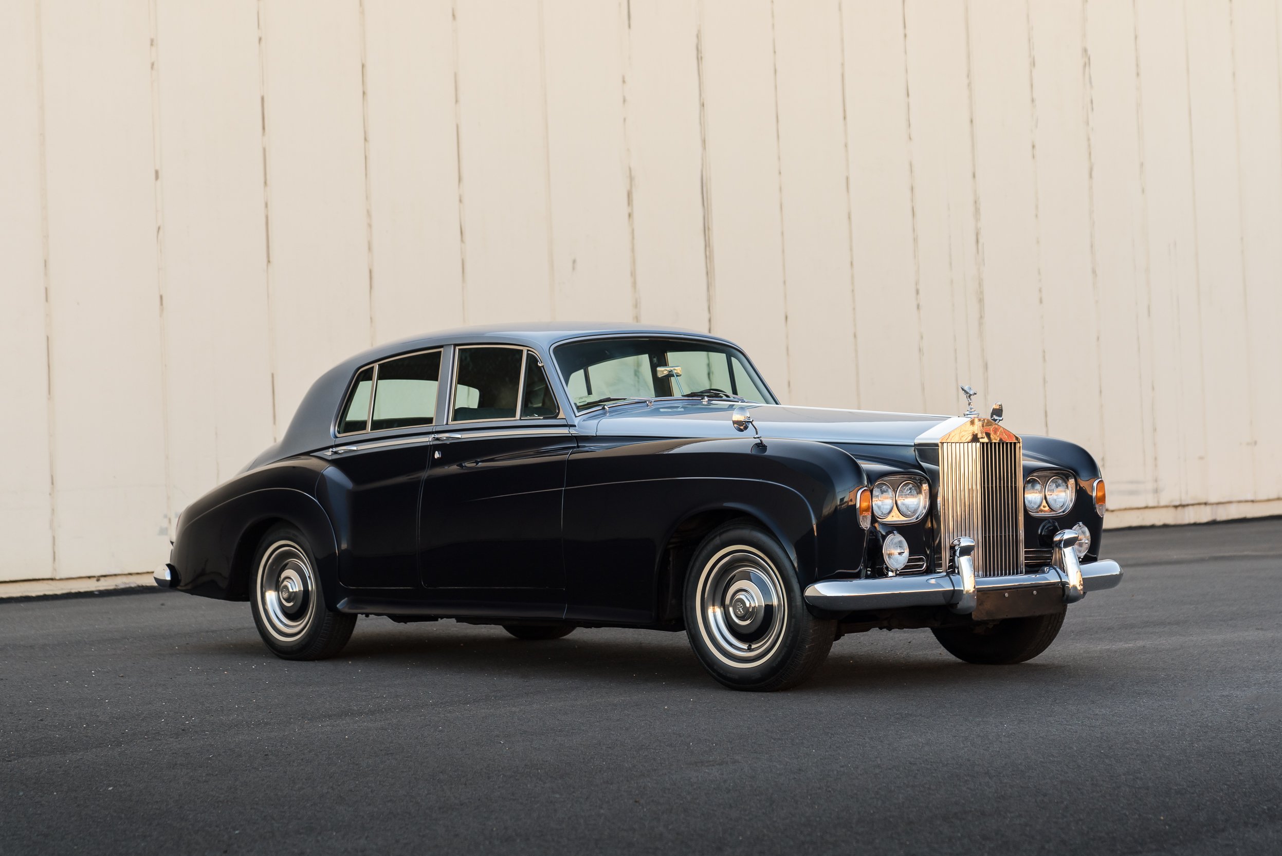 RollsRoyce Silver Cloud III  Xe sang cổ điển có một không hai tại Việt  Nam  CarPassionvn  Cộng Đồng Xe  Đam mê