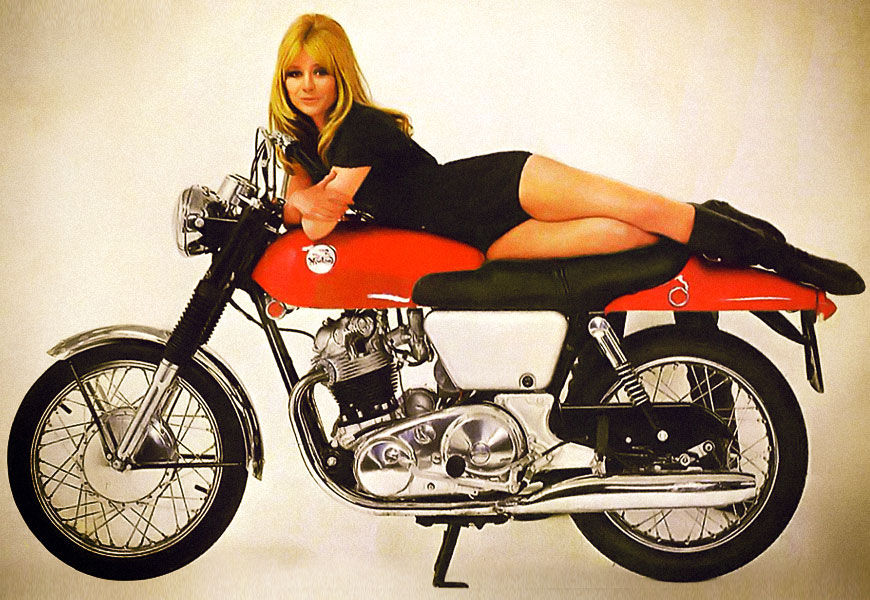Norton commando shop 750 fastback