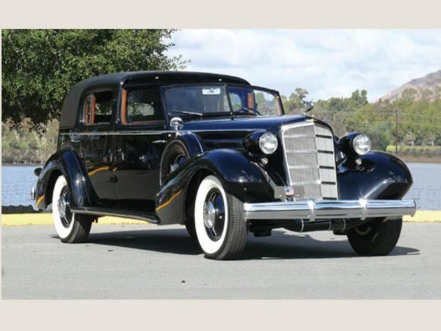 1935 Cadillac V12 - Town Cabriolet | Classic Driver Market