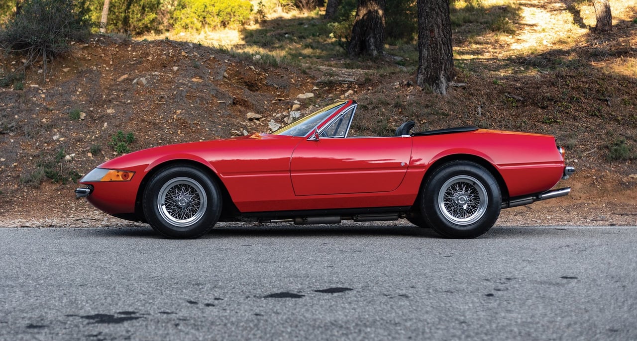 1972-ferrari-365-gts_4-a-daytona-spider-by-scaglietti_4.jpg