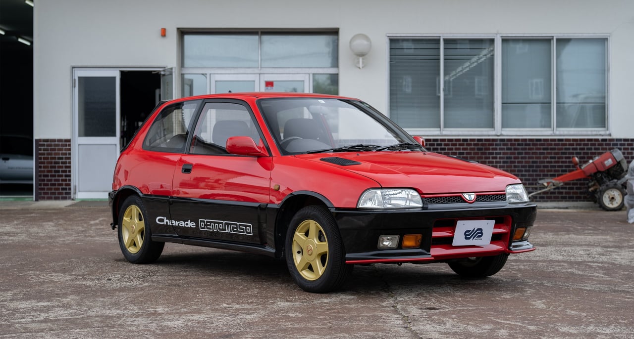 Italian heritage meets Japanese quirkiness with this Daihatsu Charade De  Tomaso