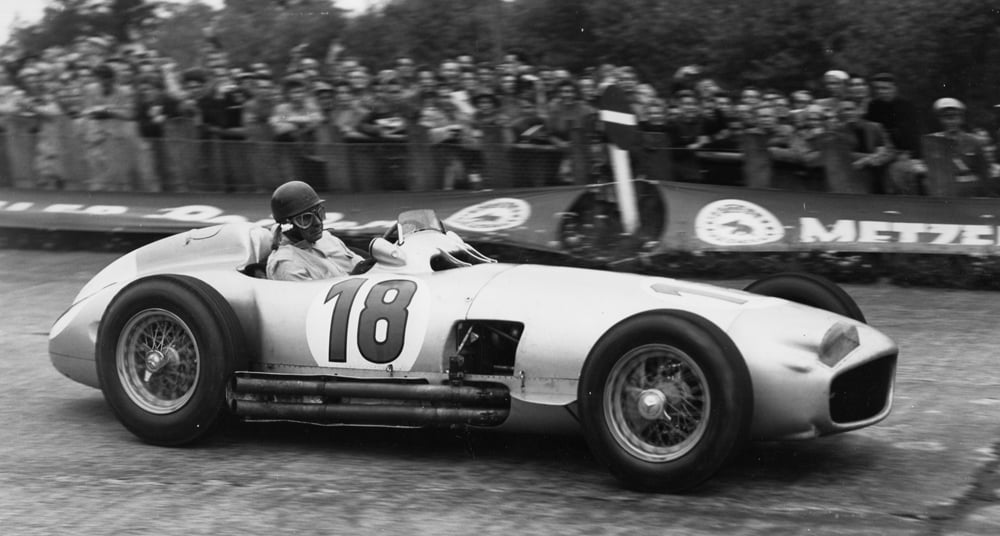 Bonhams Widmet Seinen Größten Klassikern Ein Coffeetable Book Classic Driver - Motor Racing Coffee Table Books Bonhams Widmet Seinen Größten Klassikern Ein Coffeetable Book Classic Driver - Motor Racing Coffee Table Books