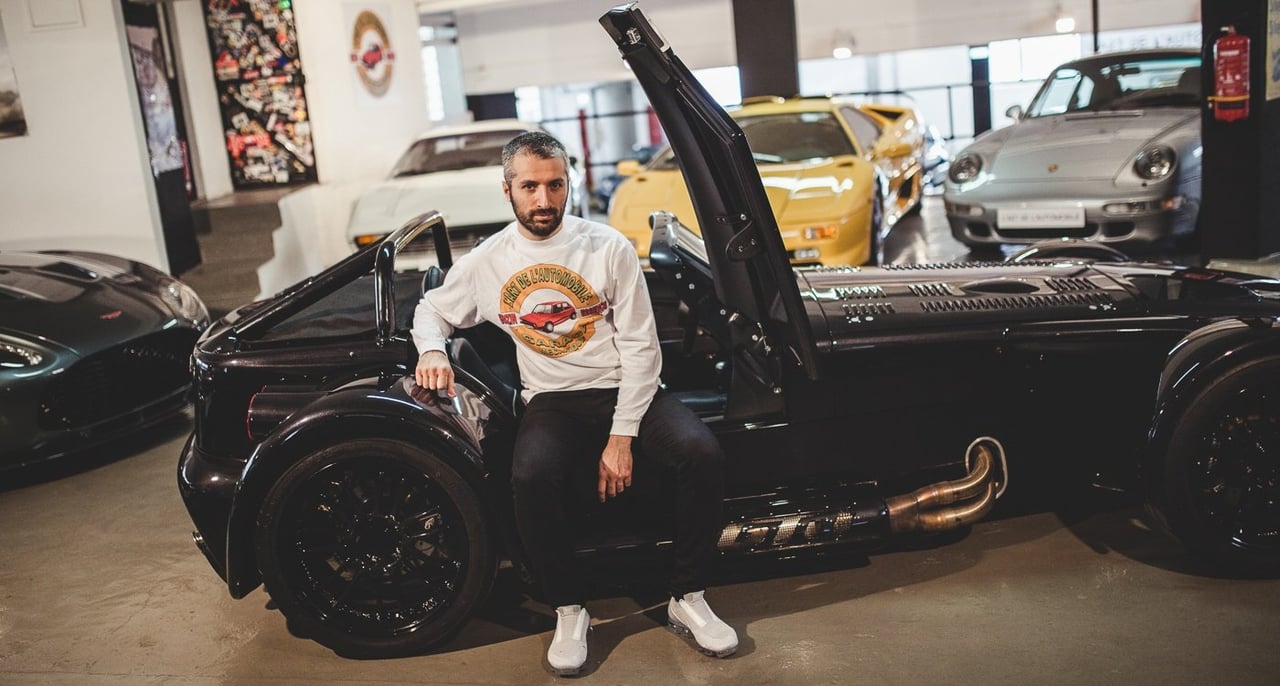 Breaking Barriers In The Collector Car World With L Art De L Automobile Classic Driver Magazine