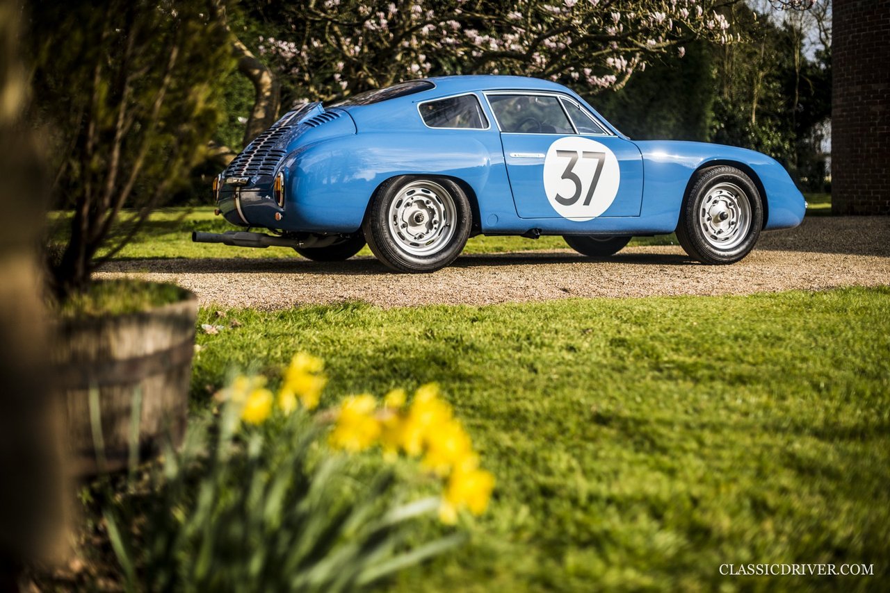 The Porsche 356 Carrera GTL Abarth was an intercultural marvel | Classic Driver Magazine The Porsche 356 Carrera GTL Abarth was an intercultural marvel | Classic Driver Magazine