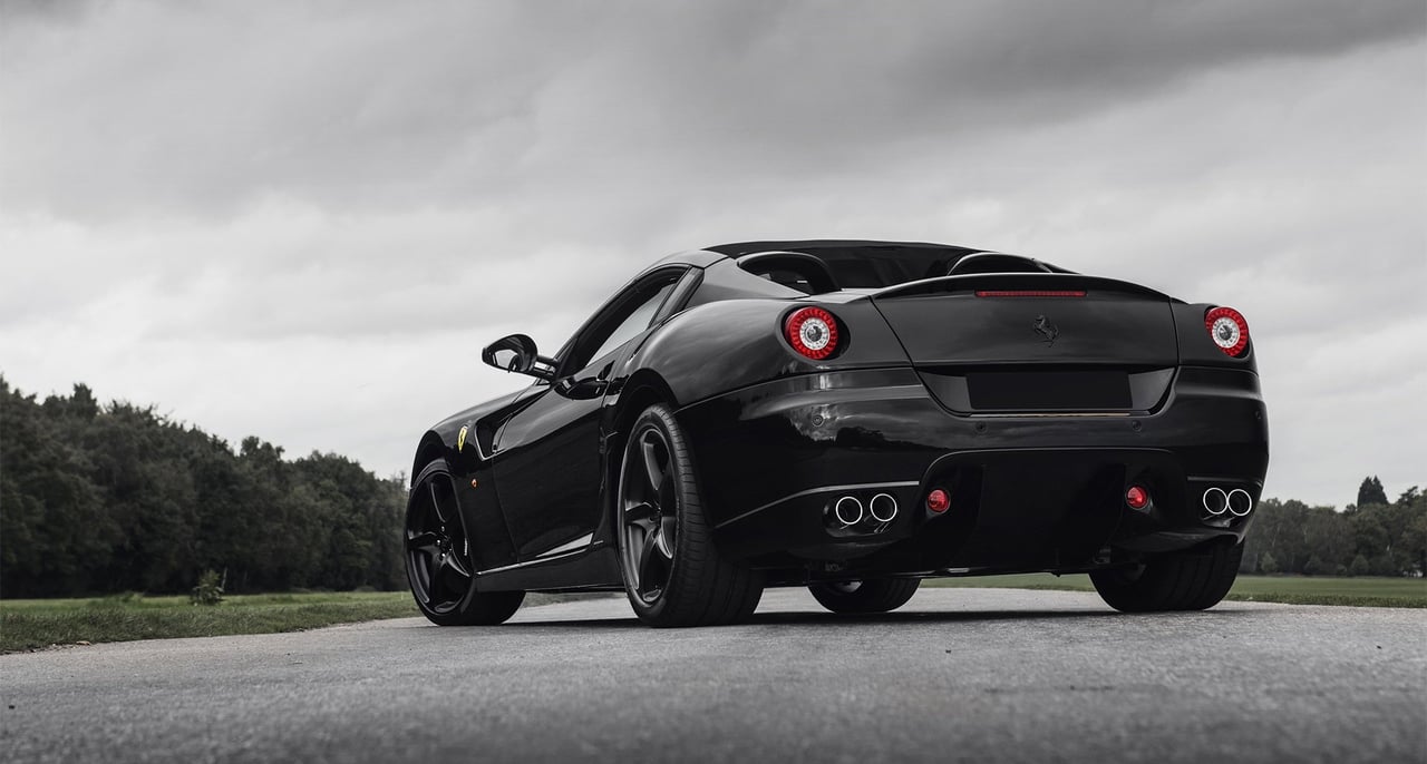 Dieser Ferrari 599 Sa Aperta Ist Ein Hermes Koffer Mit 660