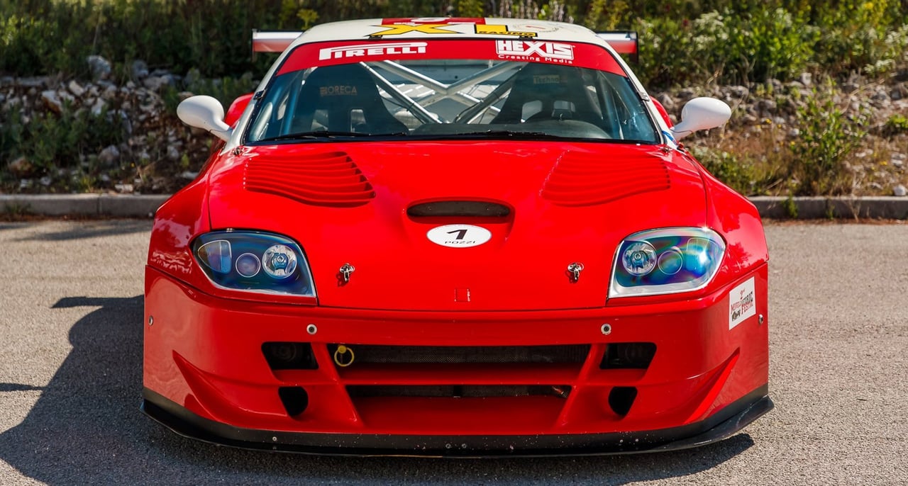 Ferrari 550 Maranello гоночная