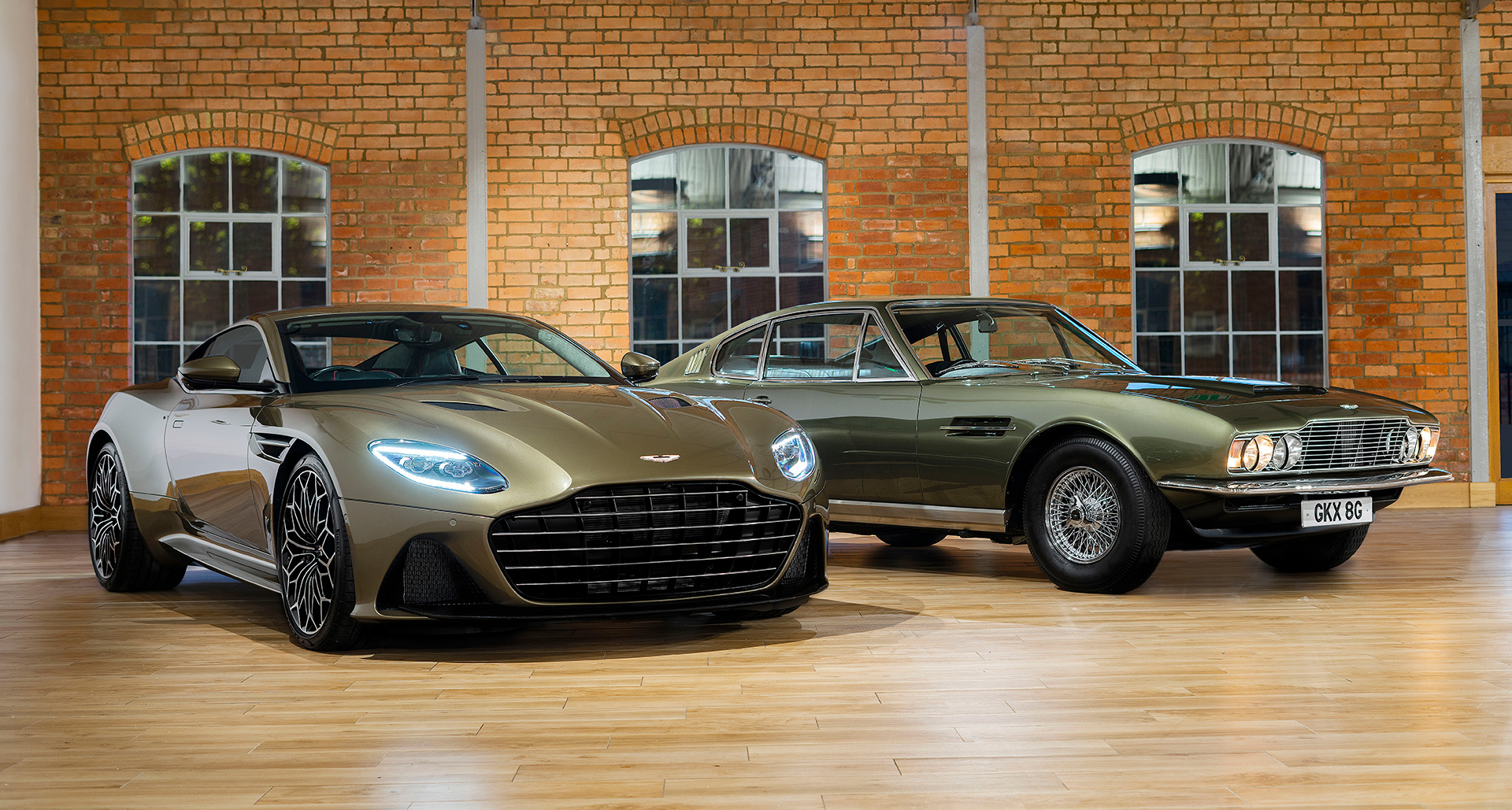 ohmss-dbs-superleggera-1.jpg?itok=ZloU25