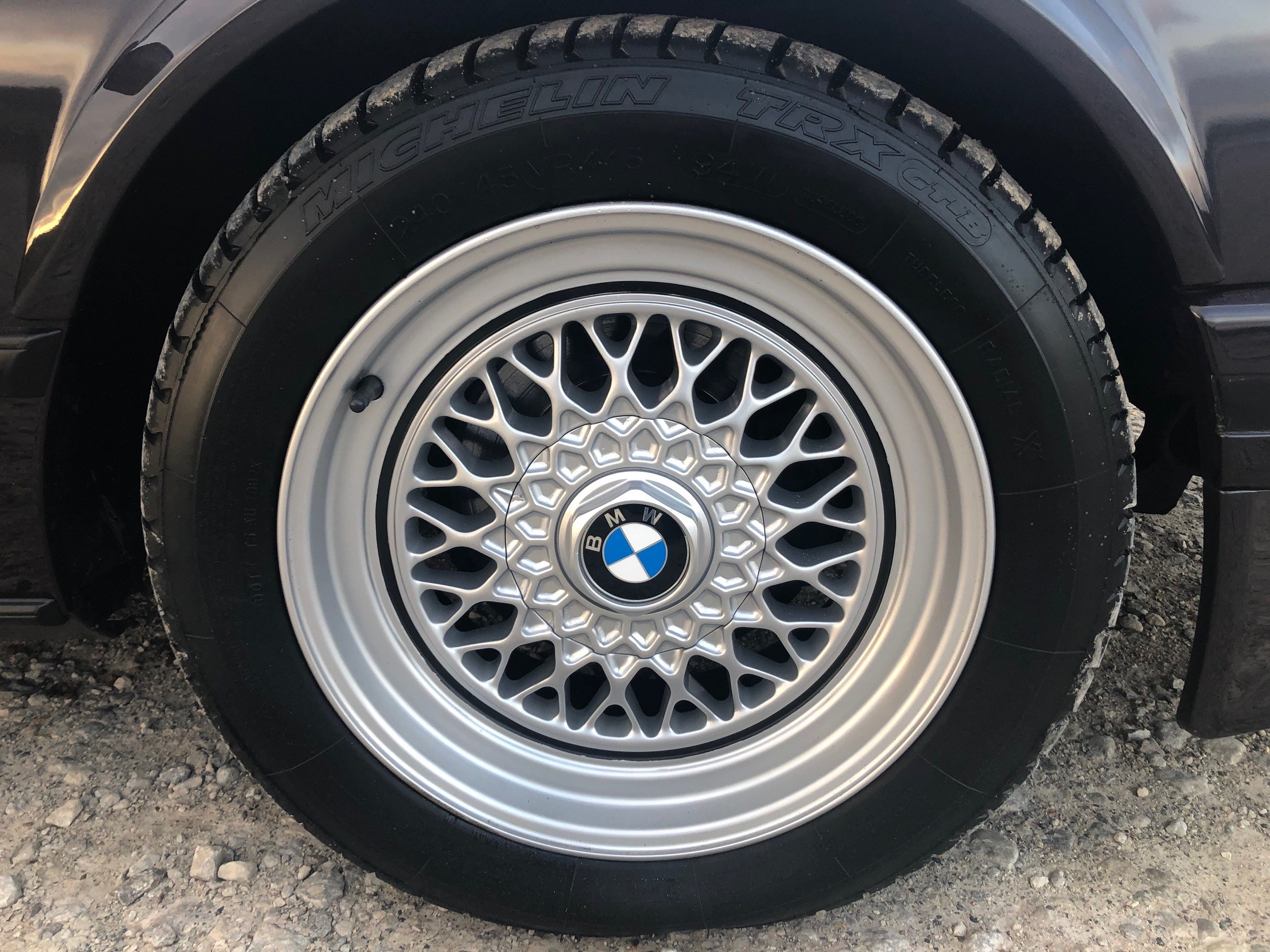 1989-bmw-635csi-motorsport-edition-classic-driver-market